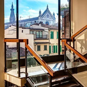  Apartment Opera