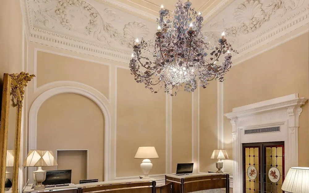 Hotel La Fortezza Florence 3*,